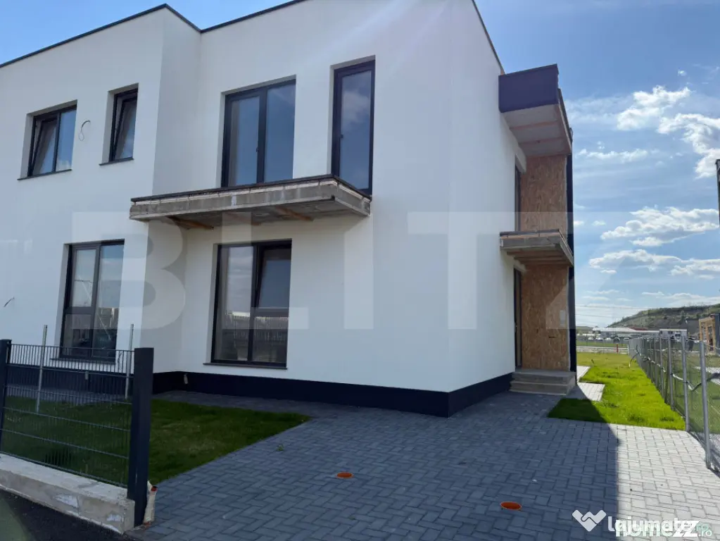 Duplex 129 mp, teren de 595 mp, la doar 20 de minute de cond