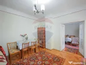 Casă cu 2 camere de vânzare în zona Ioșia Strada Arț... 