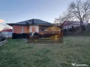 Casă modernă, teren generos – Păunești, județul Vr... 
