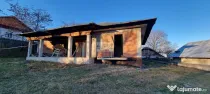 Casă modernă, teren generos – Păunești, județul Vr...
