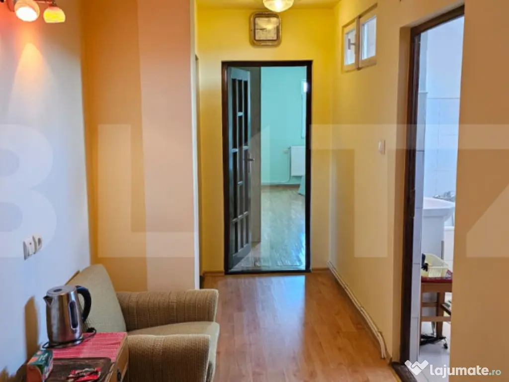 CASA CU 6 CAMERE, 293 MP UTILI SI GARAJ - DEVA