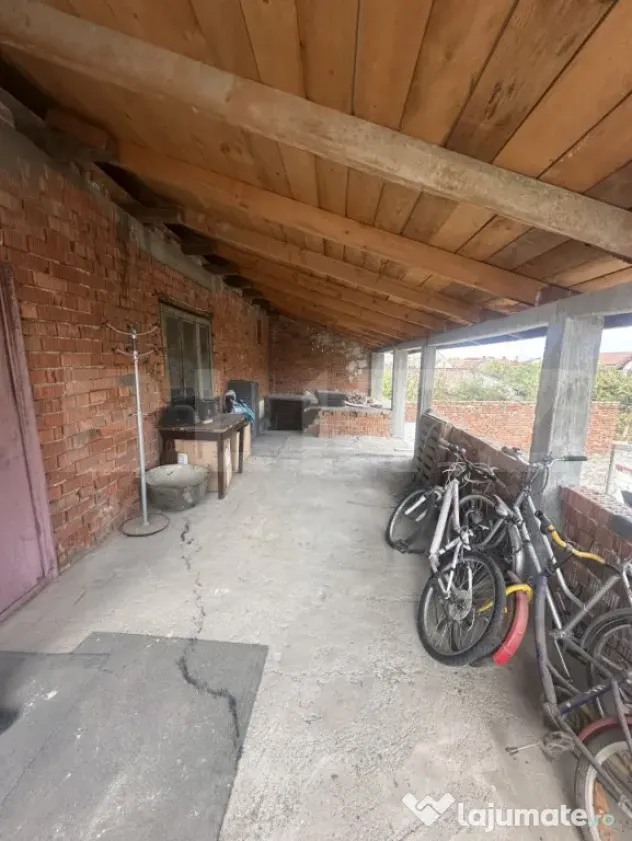 Casa tip P+E, 280 mp utili, zona 14 Mai