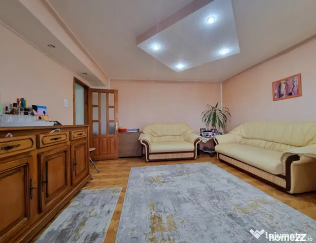 Apartament 3 camere Neagoe Voda sau schimb cu 2 camere + dif