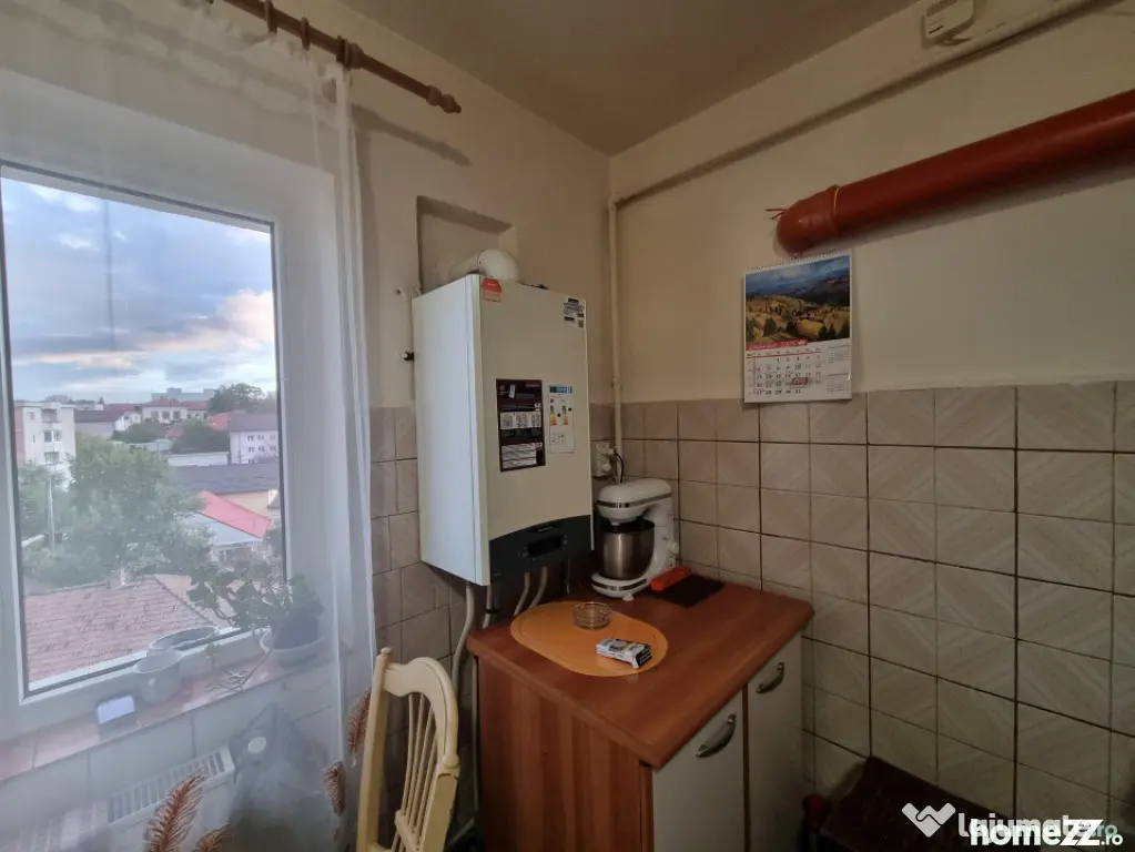Apartament 3 camere Neagoe Voda sau schimb cu 2 camere + dif