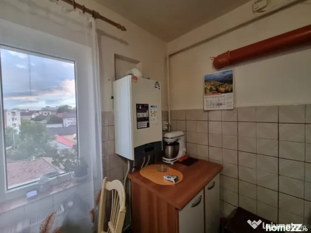 Apartament 3 camere Neagoe Voda sau schimb cu 2 camere + dif