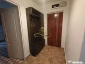 Apartament cu 3 camere de inchiriat 