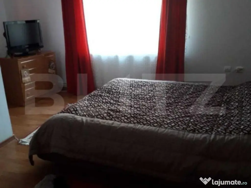Vila 4 camere, 150 mp, zona Bucium