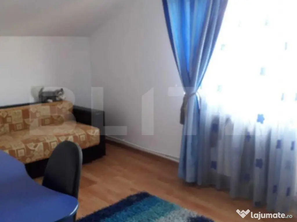 Vila 4 camere, 150 mp, zona Bucium