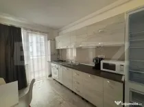 Apartament cu 3 camere, 47 mp, parcare subterana, zona Vivo