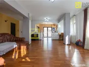 Vila P M, teren 497 mp, str. Aeroportului, Bacau 