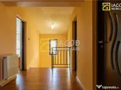 Vila P M, teren 497 mp, str. Aeroportului, Bacau 