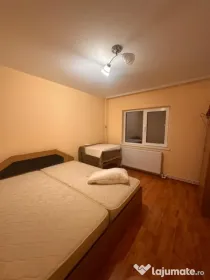 Apartament 4 camere de vanzare, in zona Tomis Nord - Constan