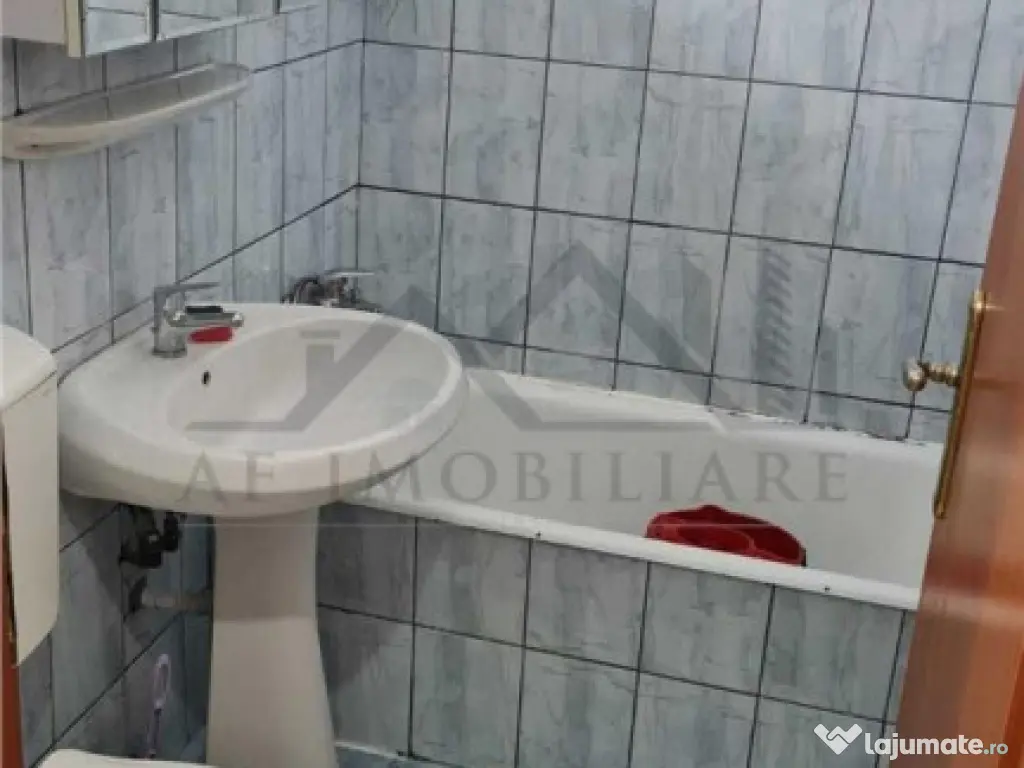 Garsoniera Frumoasa - Poitiers