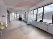 Birou luminos 70 mp în clădire modernă, zona Calea Dum... 