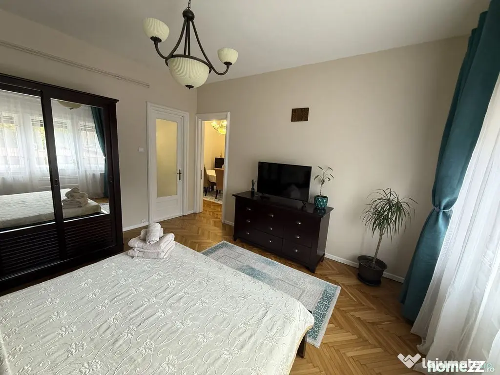 Apartament 6 camere Ultracentral - Constanta (Constanta)