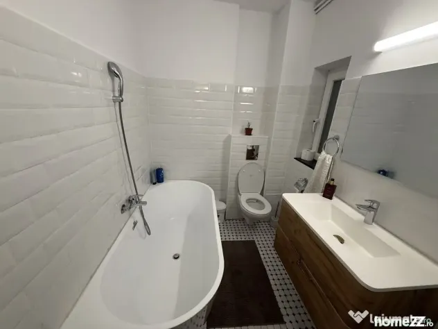 Apartament 6 camere Ultracentral - Constanta (Constanta)