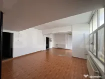 Spatiu comercial, 74 mp, Rovinari