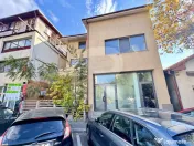 Spațiu comercial/birouri de închiriere, P+1+M, 260 mp, lâ 