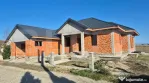 Casa la rosu de vanzare, 4 camere, 145,31 mp, 715 mp teren,