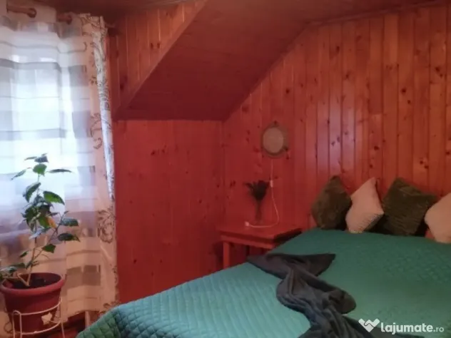 Vila/ pensiune - 11 camere - Moieciu de jos - Moieciu de Jos (Brasov)