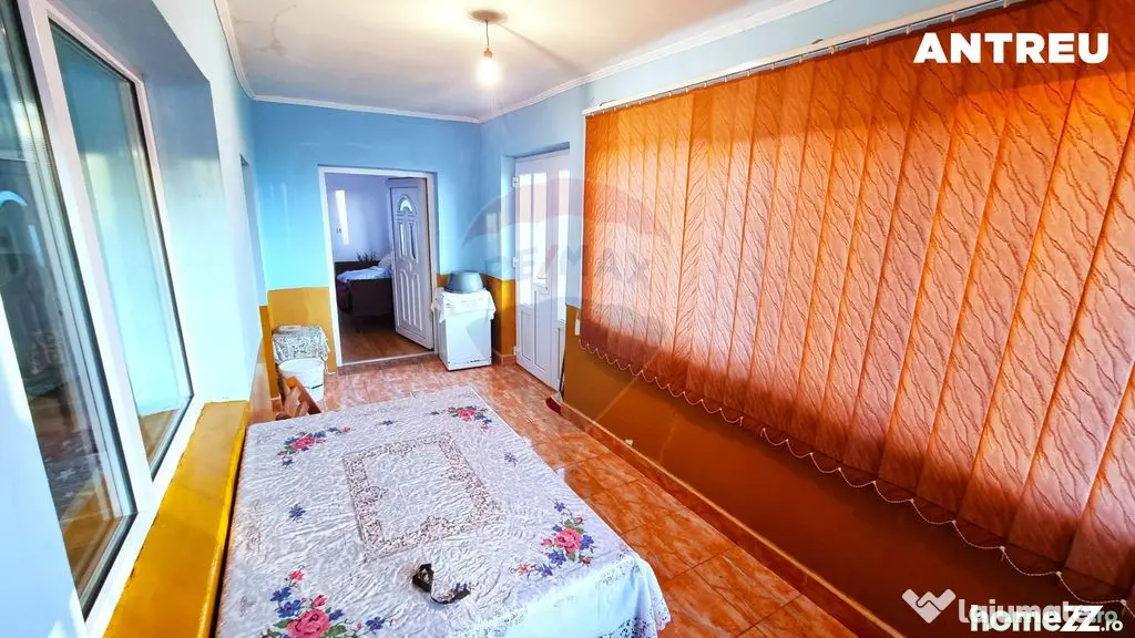 Casa traditionala cu teren 8.945 mp de vanzare | Franceni...