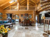 Doua case in stil canadian – confort modern intr-un cad... 