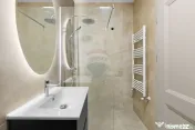 Apartament modern cu 2 camere Adora Park 