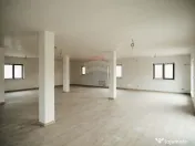 Spațiu comercial de închiriat in Com Marginea 