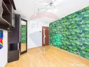 Apartament cu 4 camere de vânzare în zona Rahova 