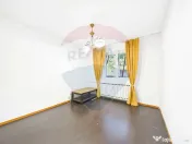 Apartament cu 4 camere de vânzare în zona Rahova 