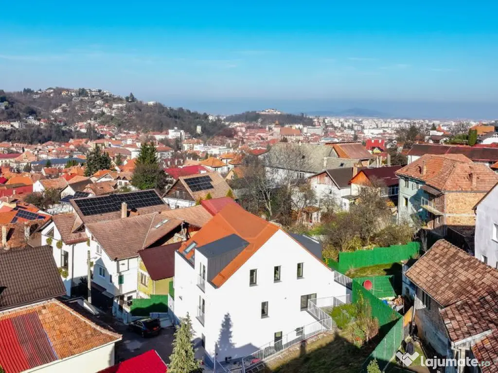 Armonie între tradiție și modernitate – Vilă contem...