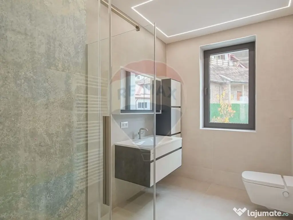 Armonie între tradiție și modernitate – Vilă contem...