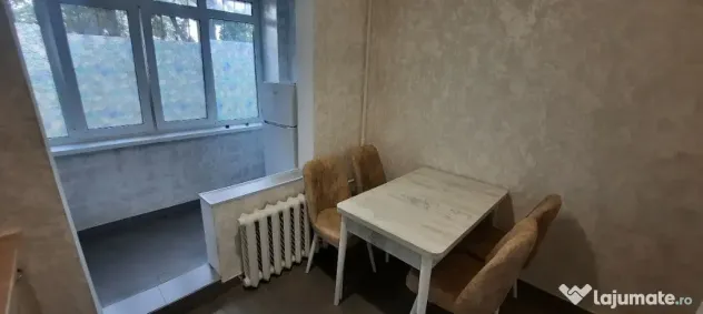 Garsoniera de inchiriat in zona Lujerului