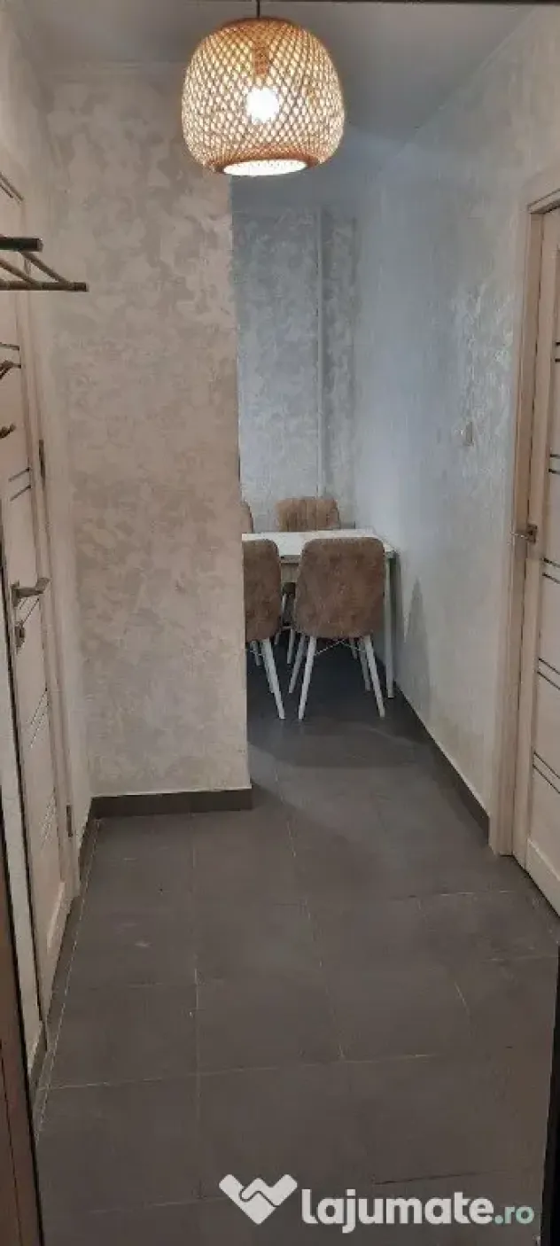Garsoniera de inchiriat in zona Lujerului