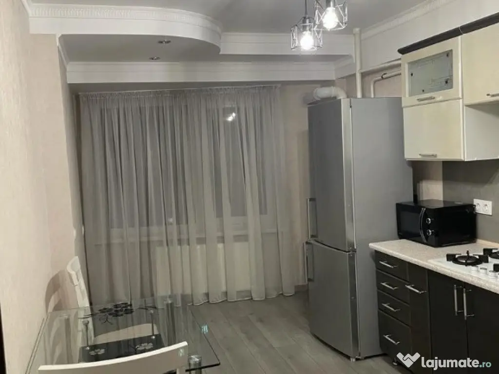 Garsoniera de inchiriat in zona Dristor