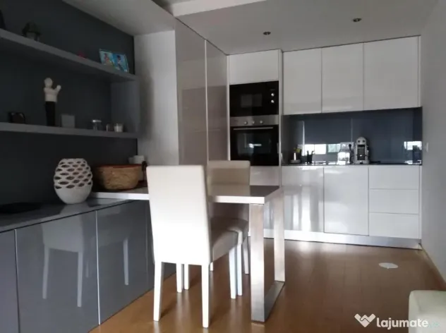 Garsoniera de inchiriat zona Lujerului