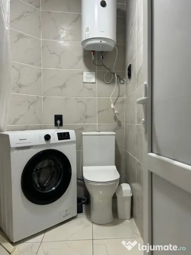 Garsoniera de inchiriat in zona Aparatorii Patriei