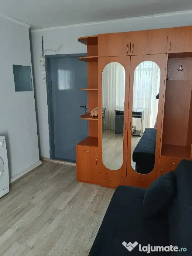 Garsoniera de inchiriat in zona Rahova