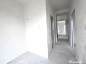 Jumatate de duplex de vanzare, Parter + Etaj, 5 camere si 2 bai, Sag 
