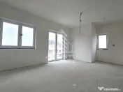 Jumatate de duplex de vanzare, Parter + Etaj, 5 camere si 2 bai, Sag 