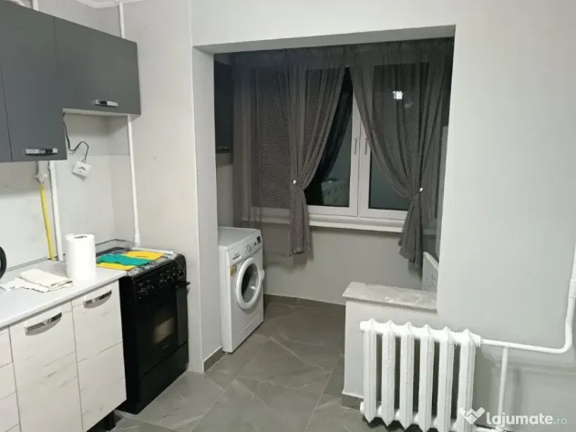 Garsoniera de inchiriat in zona Titan