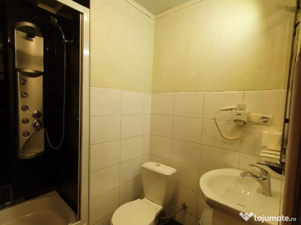 Garsoniera de inchiriat in zona Gara De Nord cu centrala proprie