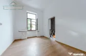 Casă individuală cu potențial comercial și rezidențial, 