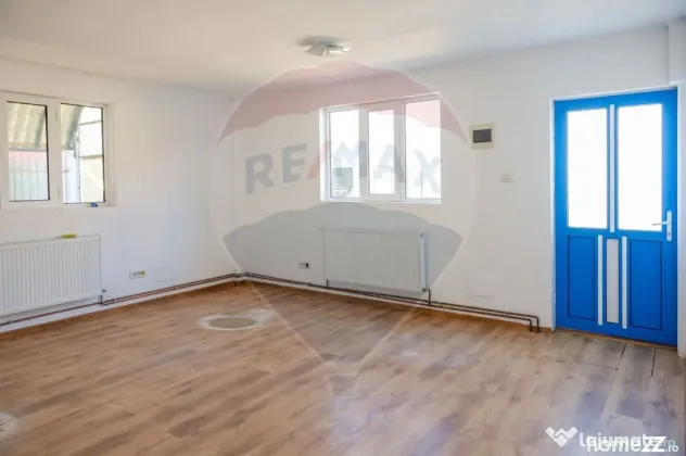 Spațiu industrial de 310mp de închiriat în zona Sud - Focsani (Vrancea)