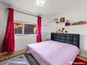 Casă cu 5 camere in Barzava 