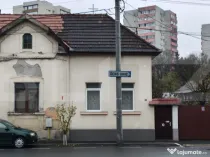 Casa 3 camere, 85 mp, zona Centrala