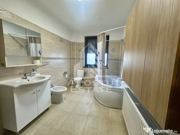 Apartament cu 3 camere, etaj 1, CF de Timisoara situat pe Calea Urseni - Timisoara (Timis)