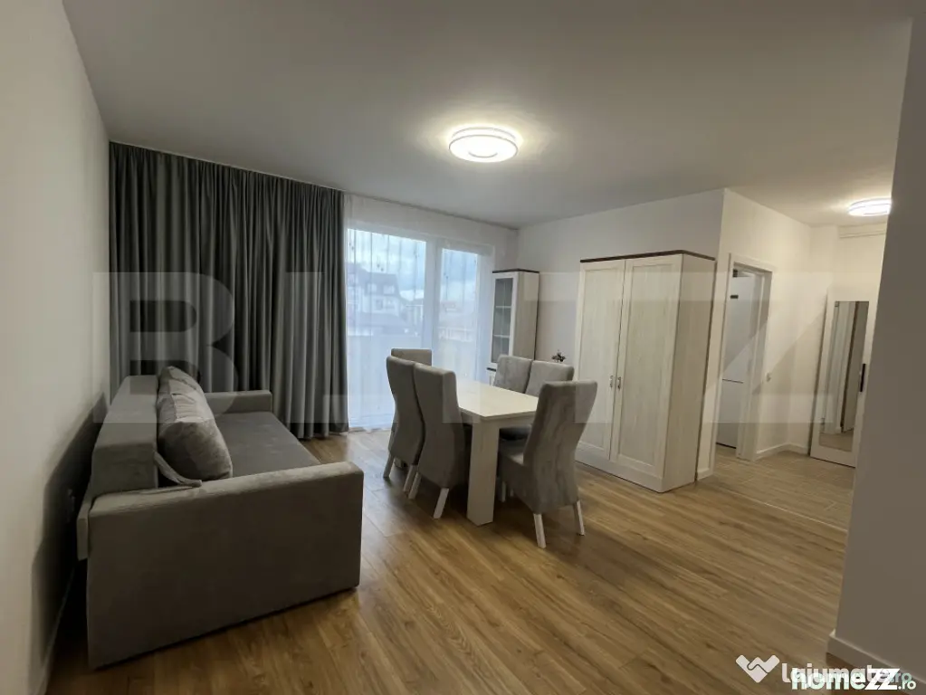 Apartament cu 3 camere, prima închiriere, parcare subteran?