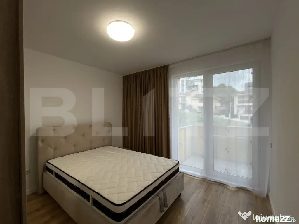 Apartament cu 3 camere, prima închiriere, parcare subteran?