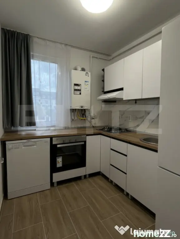 Apartament cu 3 camere, prima închiriere, parcare subteran?